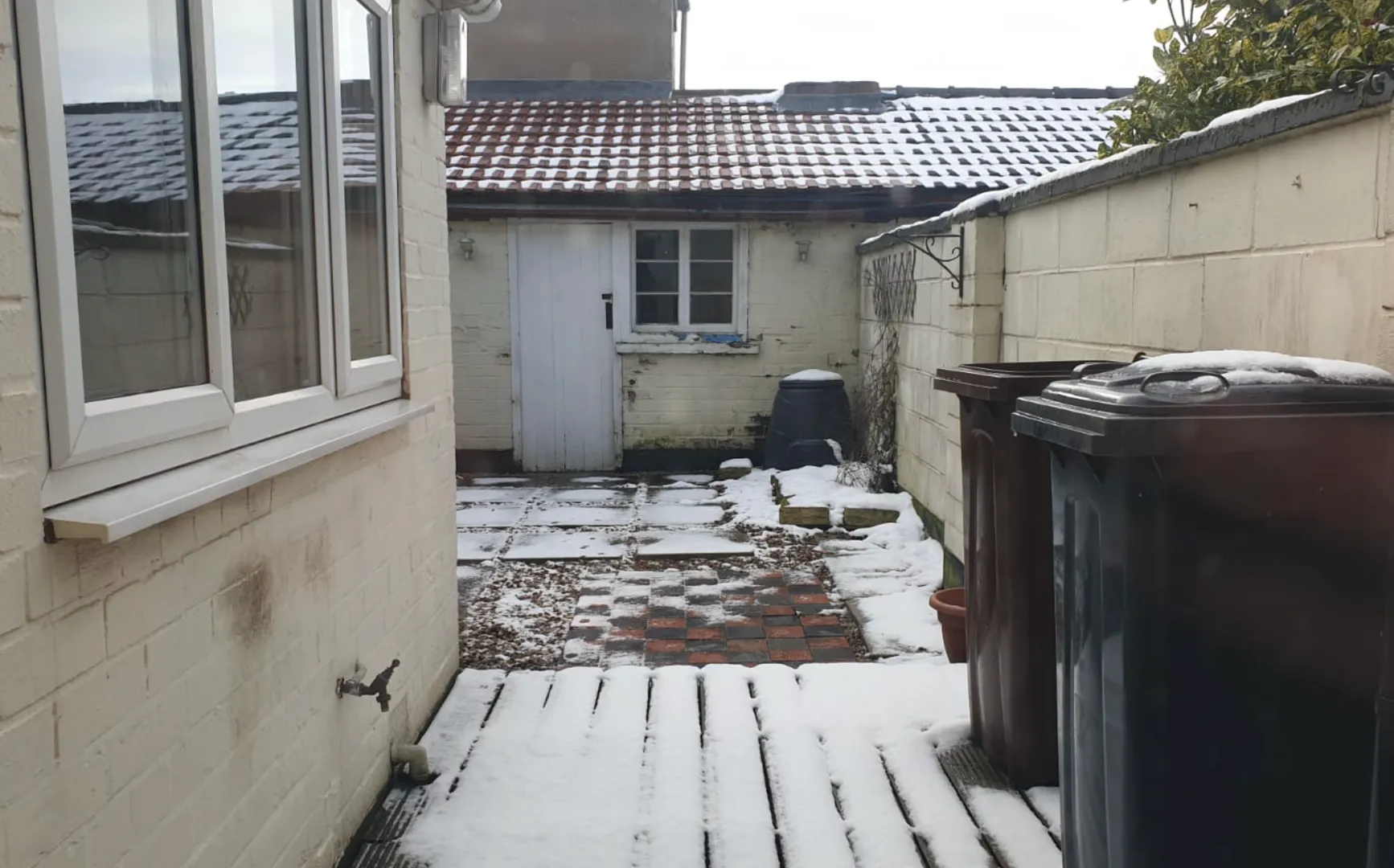 2 Bed Terraced House // Jul 2026 - Image 1